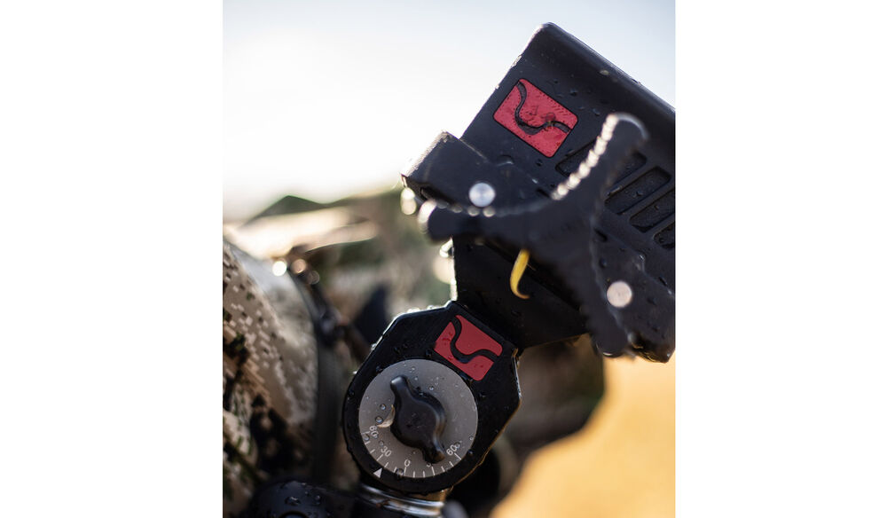 DeathGrip&reg; Ultra Lite & Great Divide Tripod Head Combo